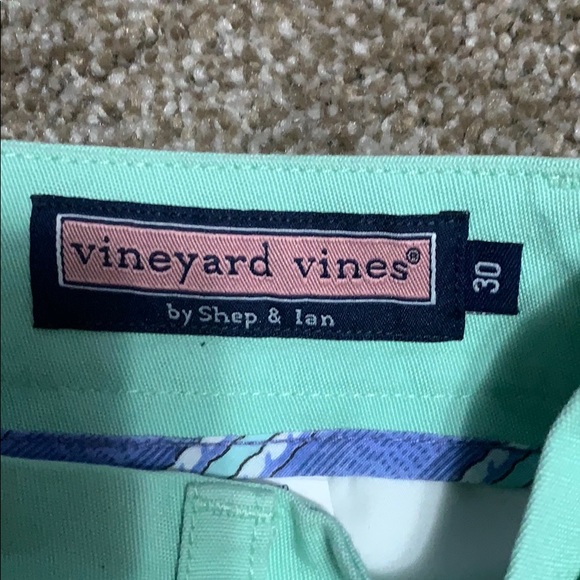 30” Vineyard Vines Mint Pants - Picture 4 of 4